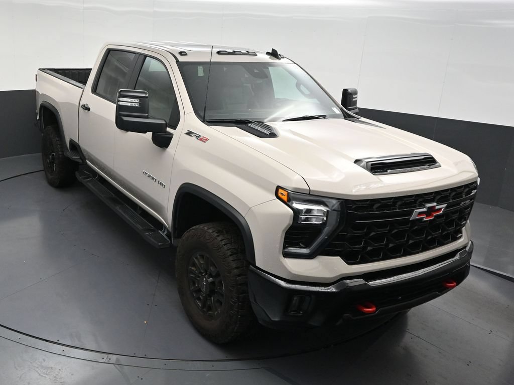 Used 2026 Chevrolet Silverado 2500 ZR2 AWD/4WD image 22