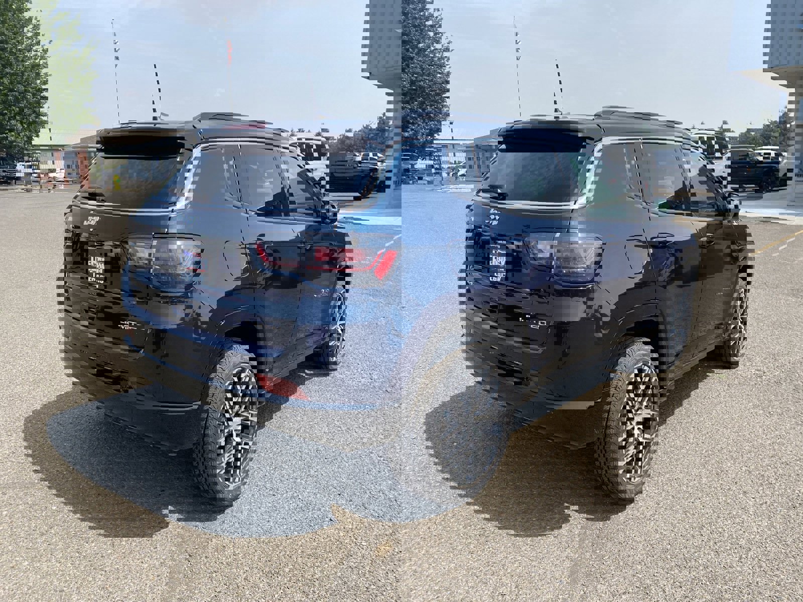 New 2024 Jeep Compass Limited w/ Elite Group image 3