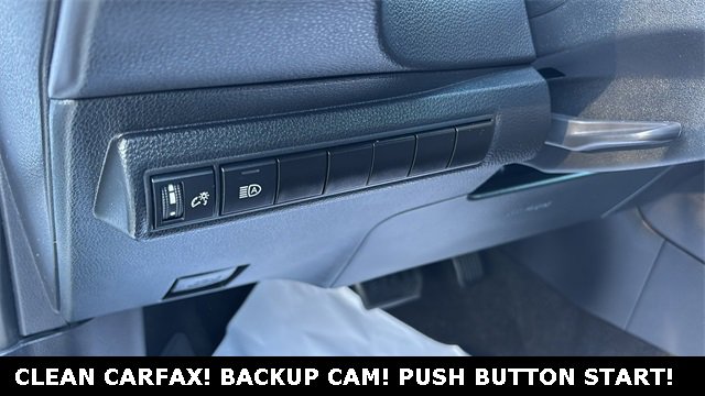 Used 2024 Toyota Corolla SE image 8