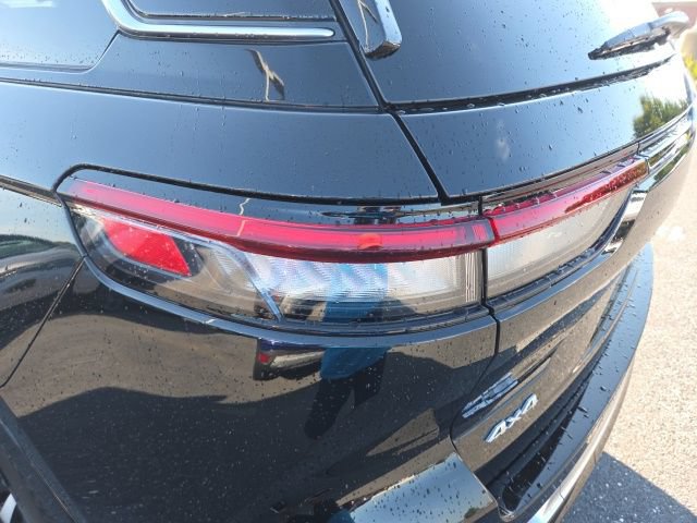 Used 2025 Jeep Grand Cherokee Summit AWD/4WD image 14