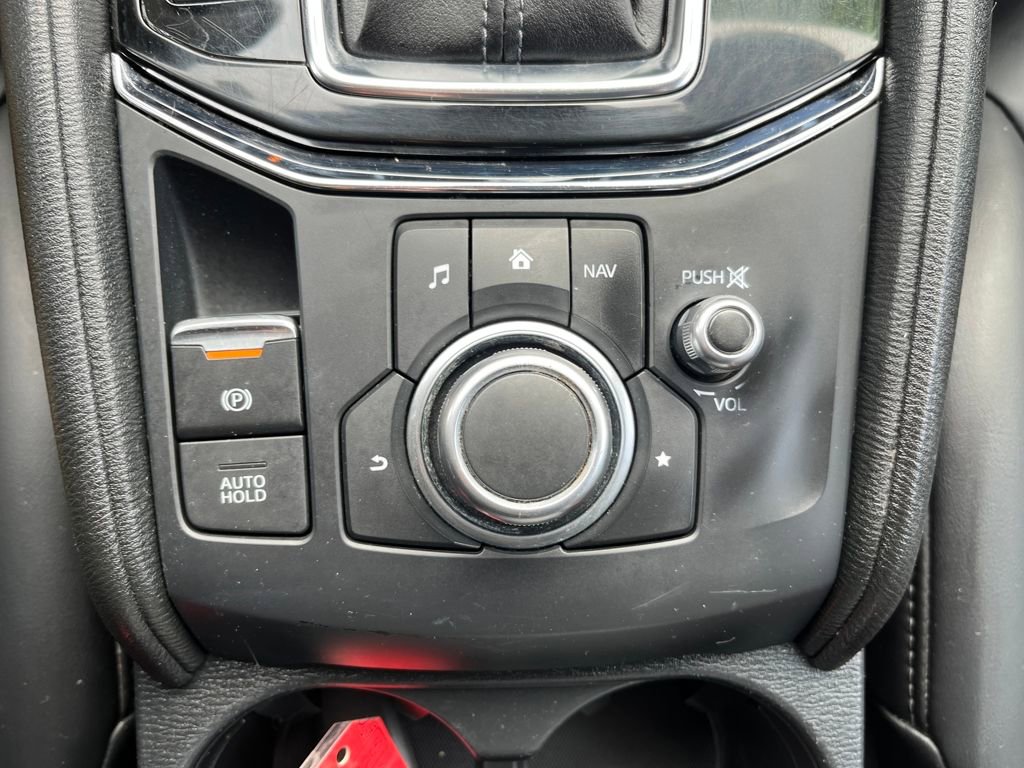 Used 2018 MAZDA CX-5 Touring image 32