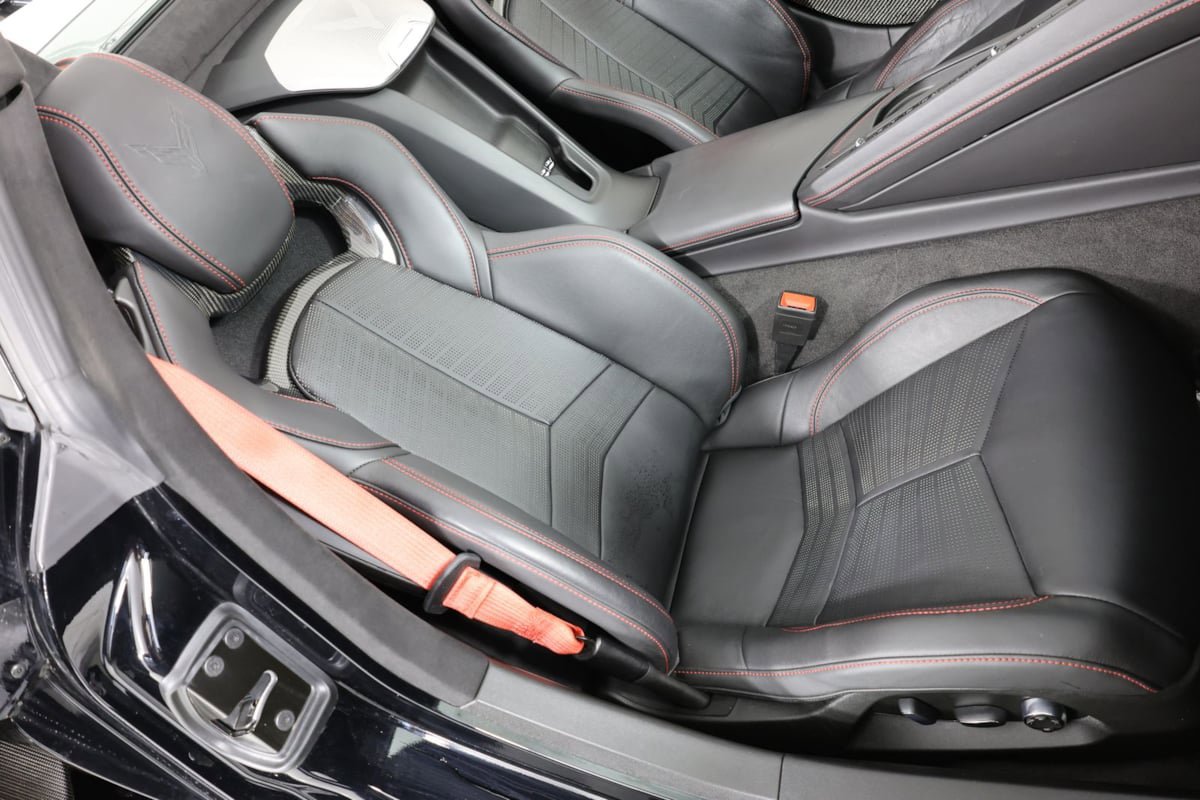 Used 2022 Chevrolet Corvette Stingray Premium Conv w/ Z51 Performance Package image 11
