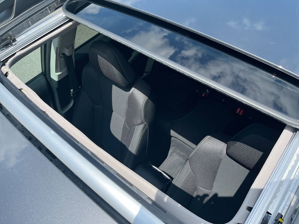 Used 2024 Subaru Outback Premium image 22