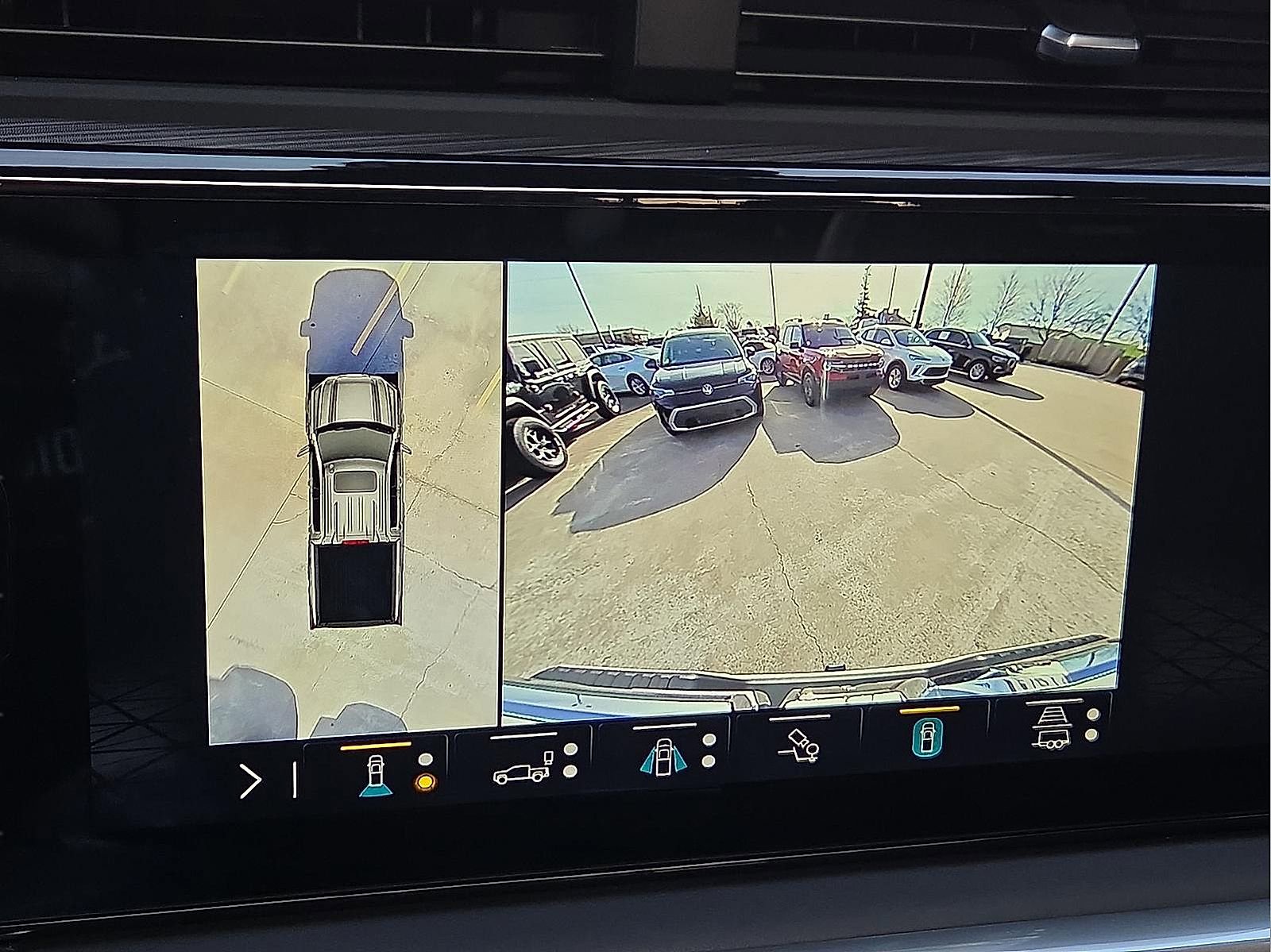 Used 2023 GMC Sierra 1500 Denali Ultimate image 16