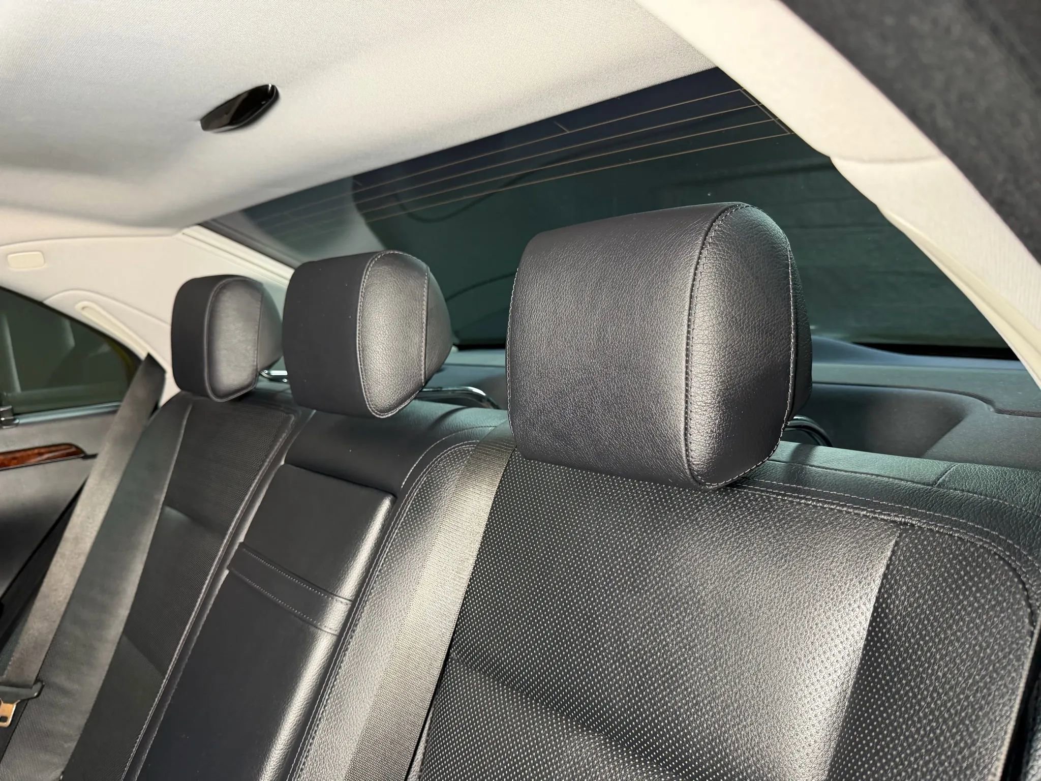 Used 2013 Mercedes-Benz S 550 w/ Sport Pkg Plus One image 22