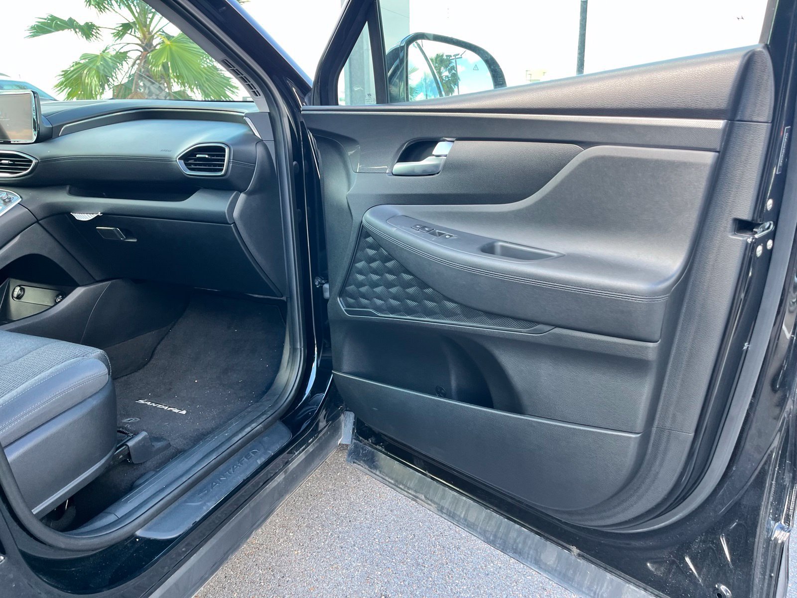 Used 2023 Hyundai Santa Fe SEL FWD image 21