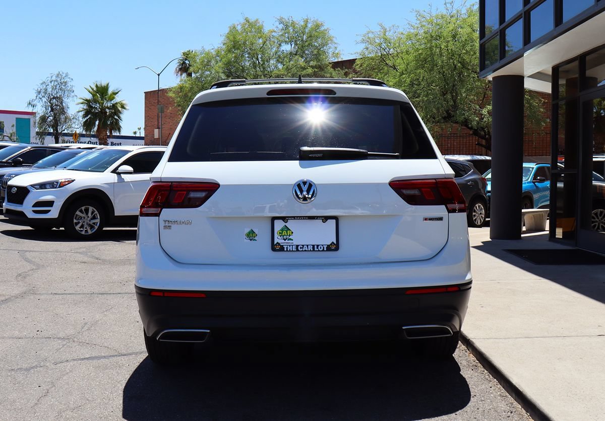 Used 2019 Volkswagen Tiguan SE w/ Panoramic Sunroof Package AWD/4WD image 11