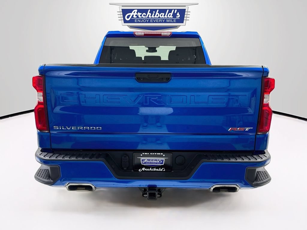 Used 2024 Chevrolet Silverado 1500 RST AWD/4WD image 7
