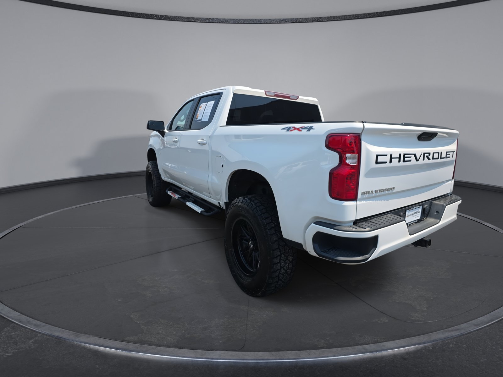 Used 2020 Chevrolet Silverado 1500 LT w/ All-Star Edition AWD/4WD image 11