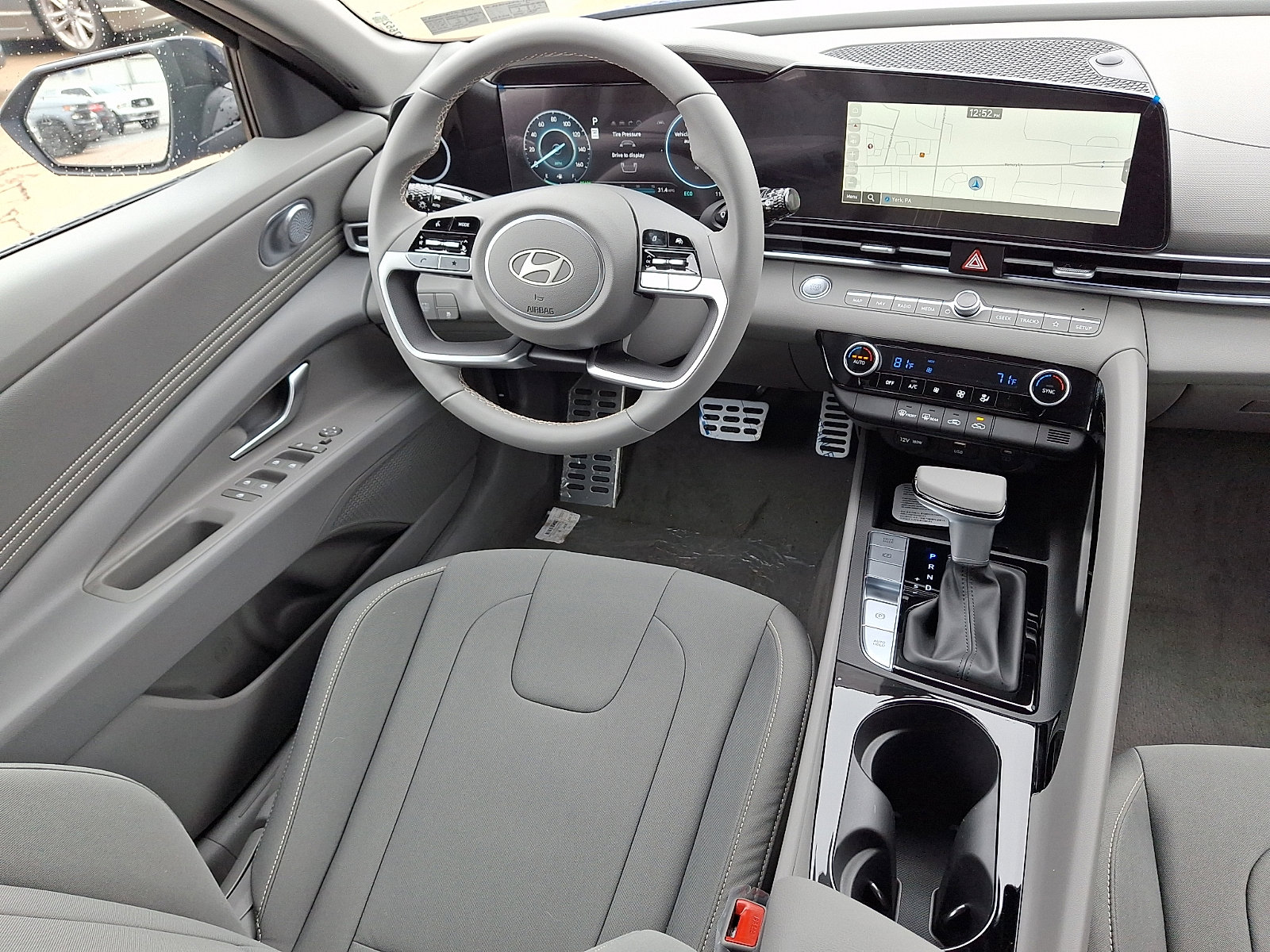 New 2026 Hyundai Elantra Sport FWD image 9