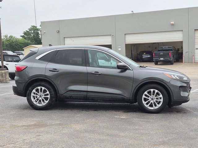 Used 2020 Ford Escape SE FWD image 4