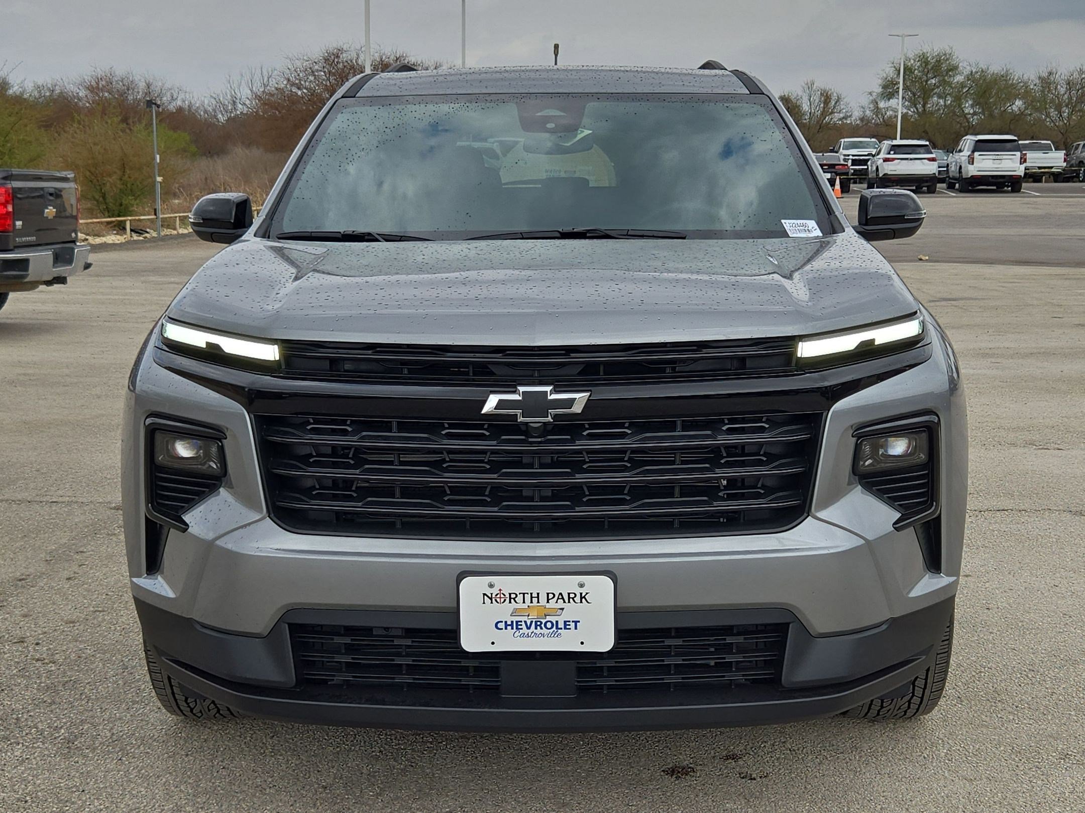 Certified 2026 Chevrolet Traverse LT w/ Midnight/Sport Edition image 8