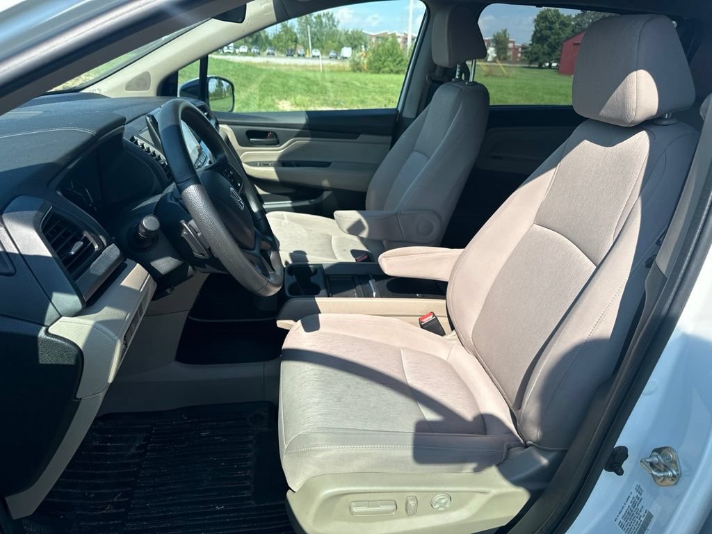 Used 2020 Honda Odyssey EX image 16