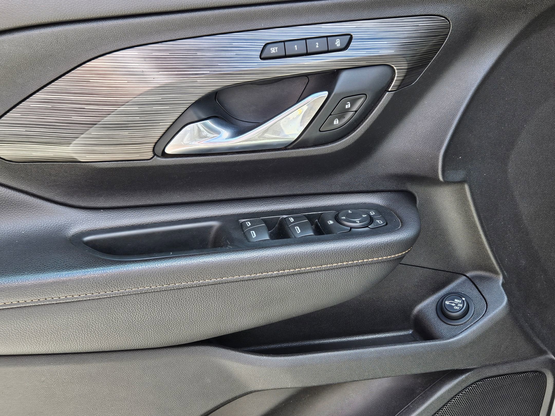 Used 2019 GMC Terrain SLT w/ Preferred Package image 19