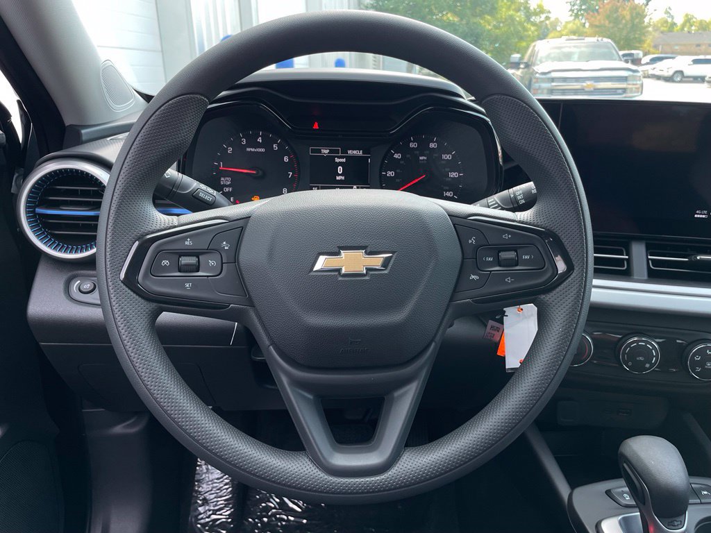New 2026 Chevrolet Trax LS FWD image 15