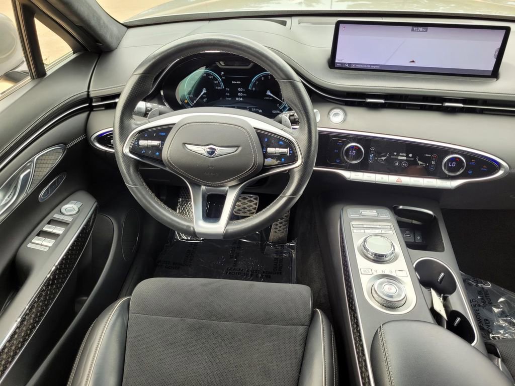 Used 2022 Genesis GV70 3.5T Sport w/ Sport Prestige Package image 16