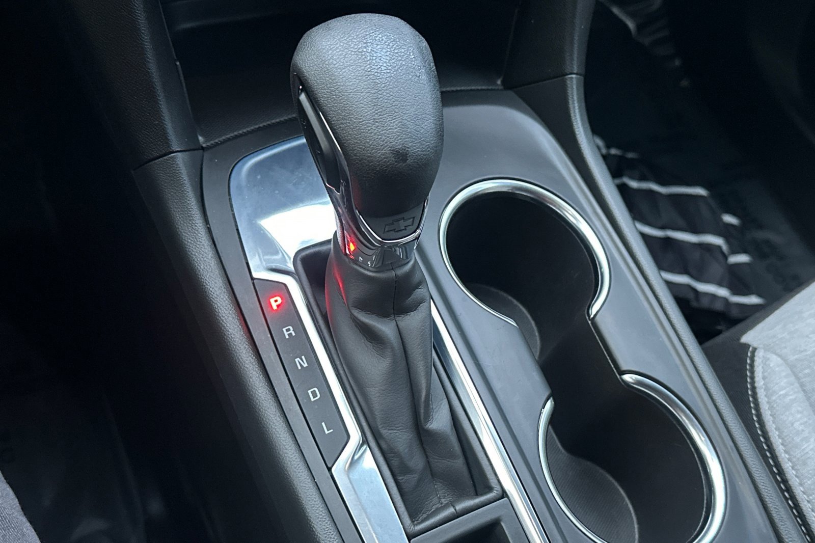 Used 2024 Chevrolet Equinox LS w/ LS Convenience Package image 28