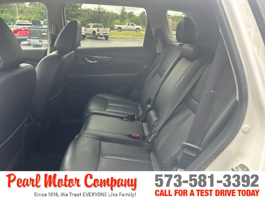 Used 2020 Nissan Rogue SL AWD/4WD image 21