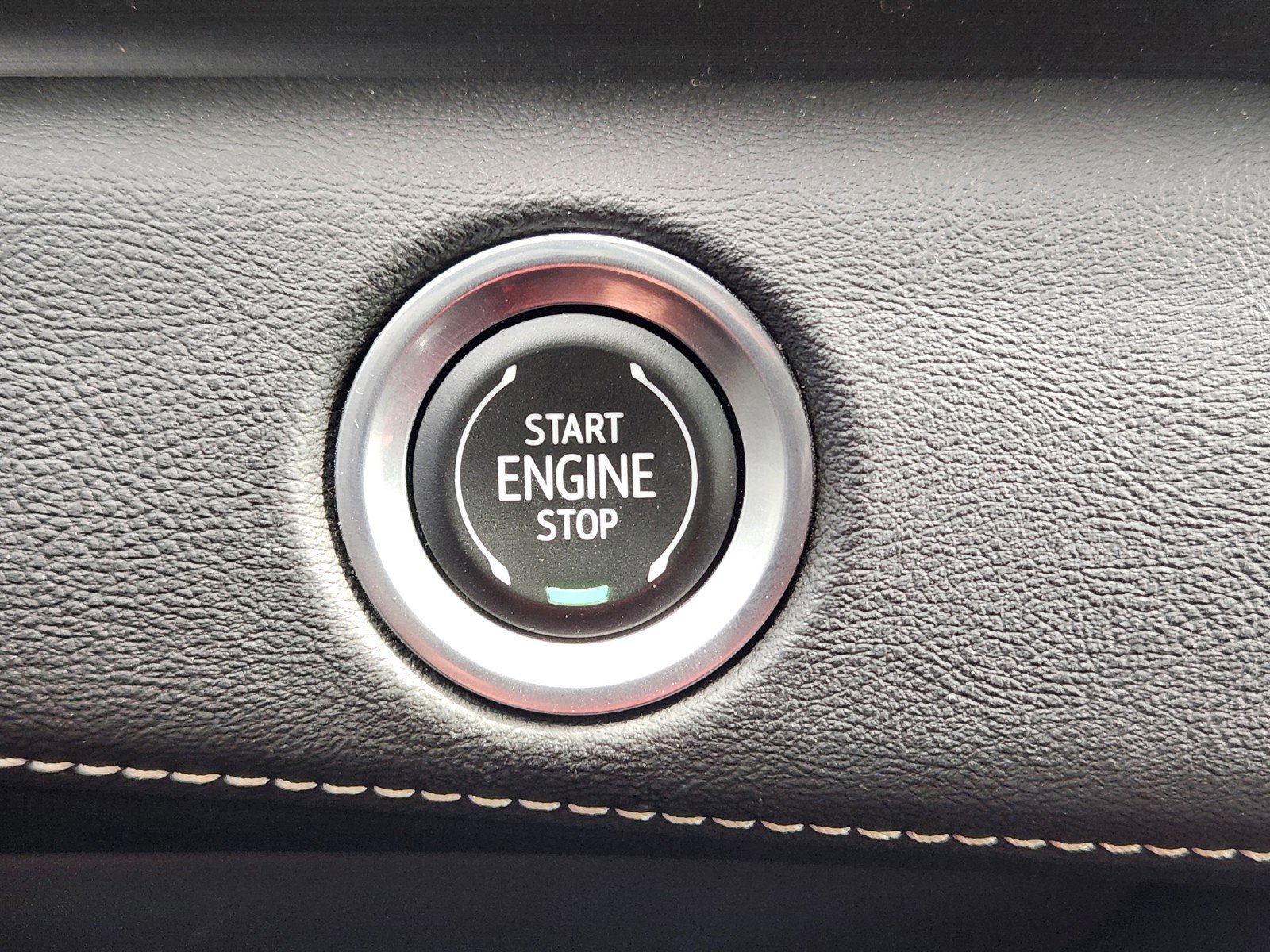 Certified 2022 Cadillac Escalade Sport w/ Touring Package AWD/4WD image 19