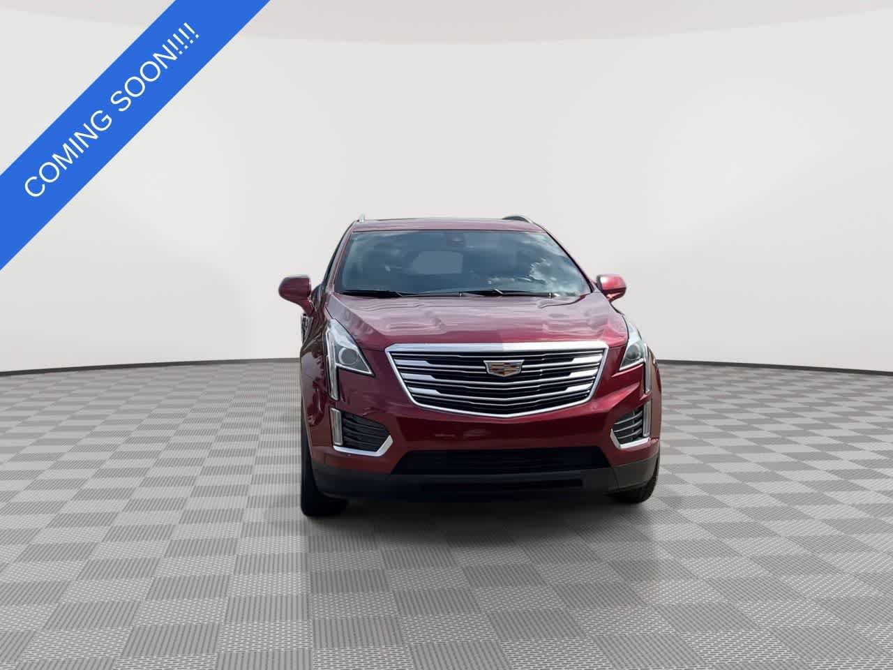 Used 2017 Cadillac XT5 Luxury w/ Driver Awareness Package AWD/4WD image 3