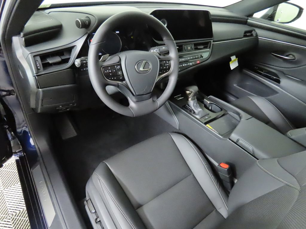 Certified 2025 Lexus ES 350 w/ Premium Package image 9