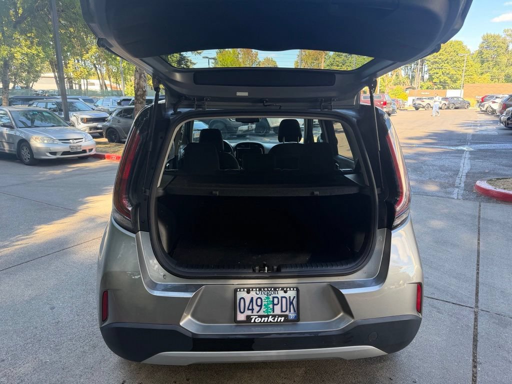 Certified 2023 Kia Soul EX FWD image 11