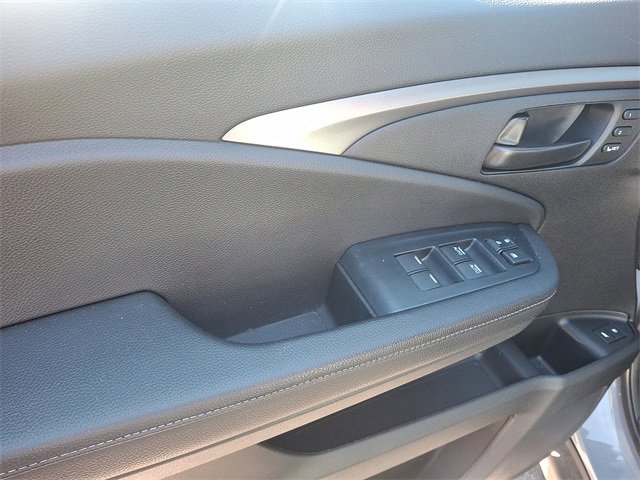 Used 2023 Honda Passport EX-L image 11