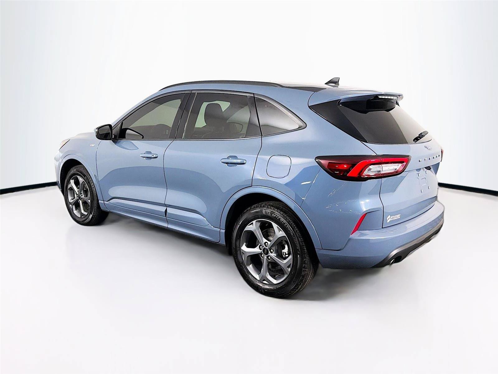 Used 2024 Ford Escape ST-Line Select AWD/4WD image 9