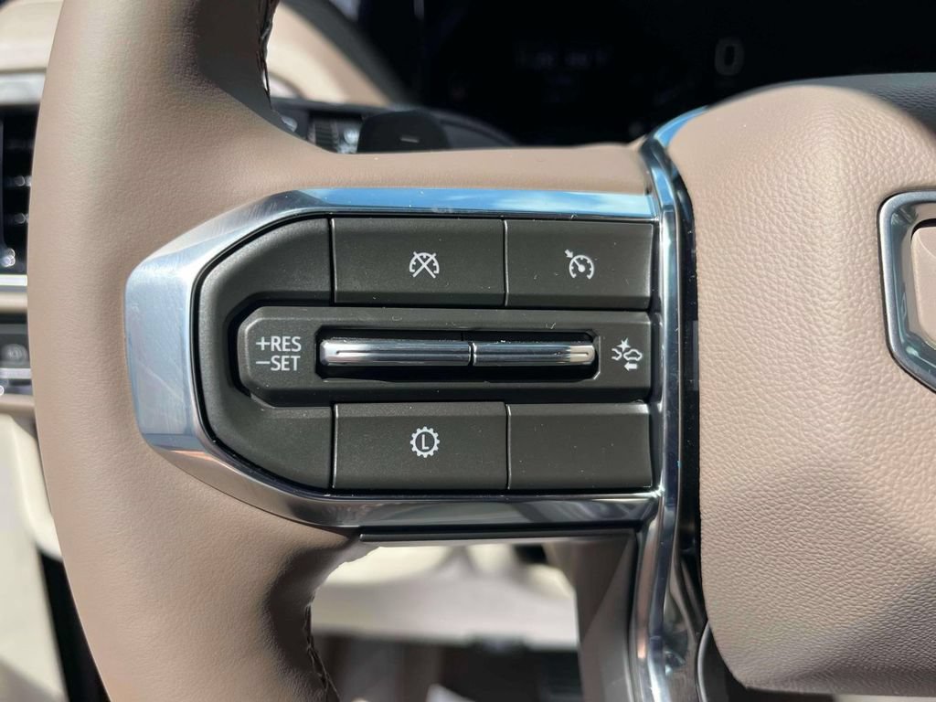 New 2026 GMC Yukon Denali w/ Sun & Power Step Package AWD/4WD image 27