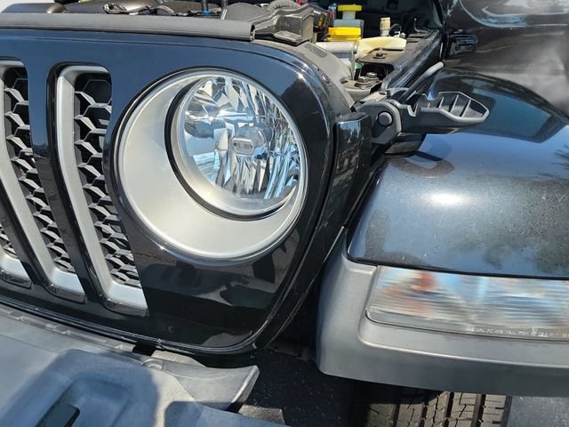 Used 2021 Jeep Gladiator Overland w/ Popular Equipment Package AWD/4WD image 28