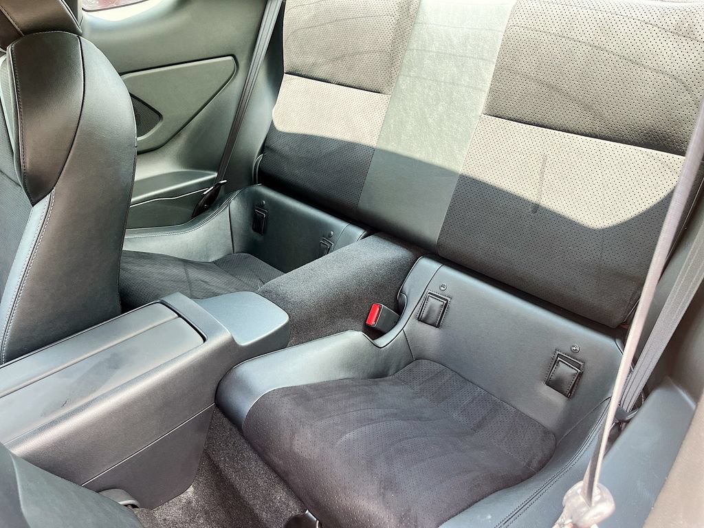 Used 2025 Toyota GR86 Premium w/ ALL Weather Mat Package (TMS) RWD image 23