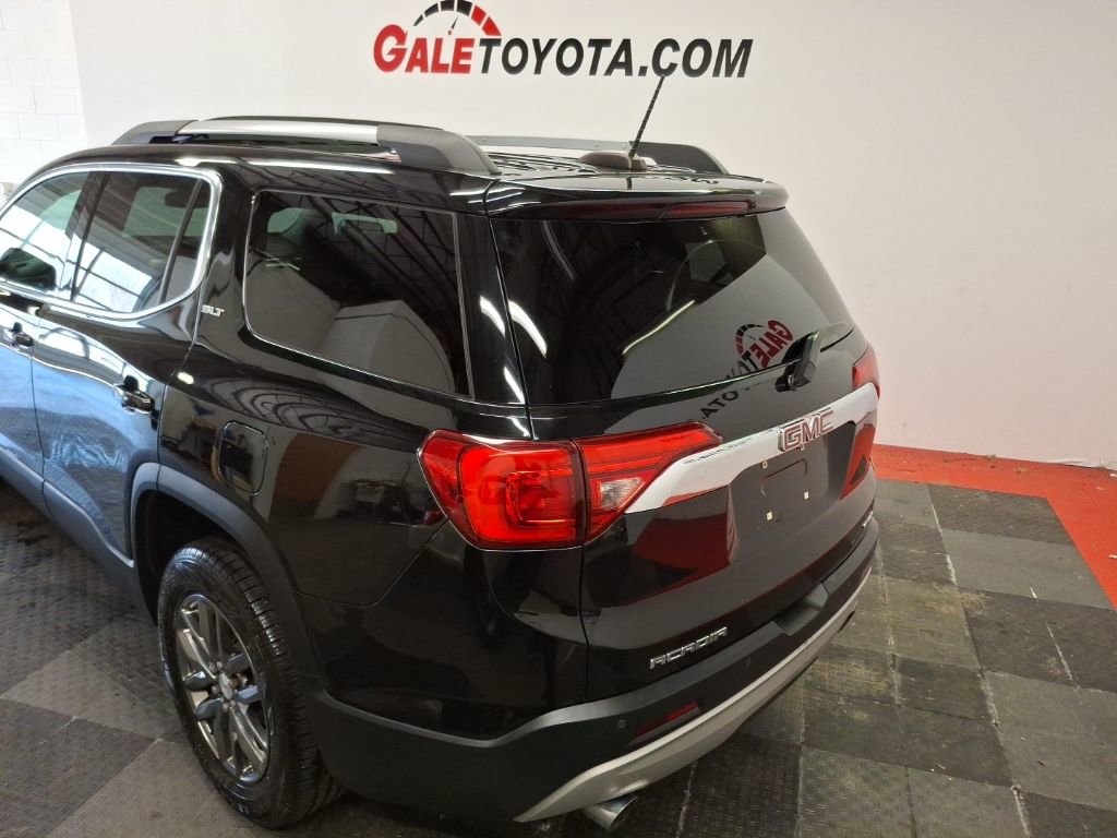 Used 2017 GMC Acadia SLT image 5