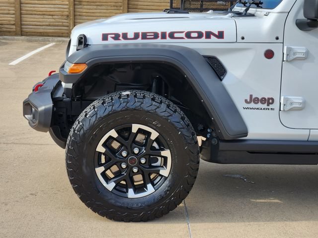 Used 2026 Jeep Wrangler Unlimited Rubicon AWD/4WD image 15