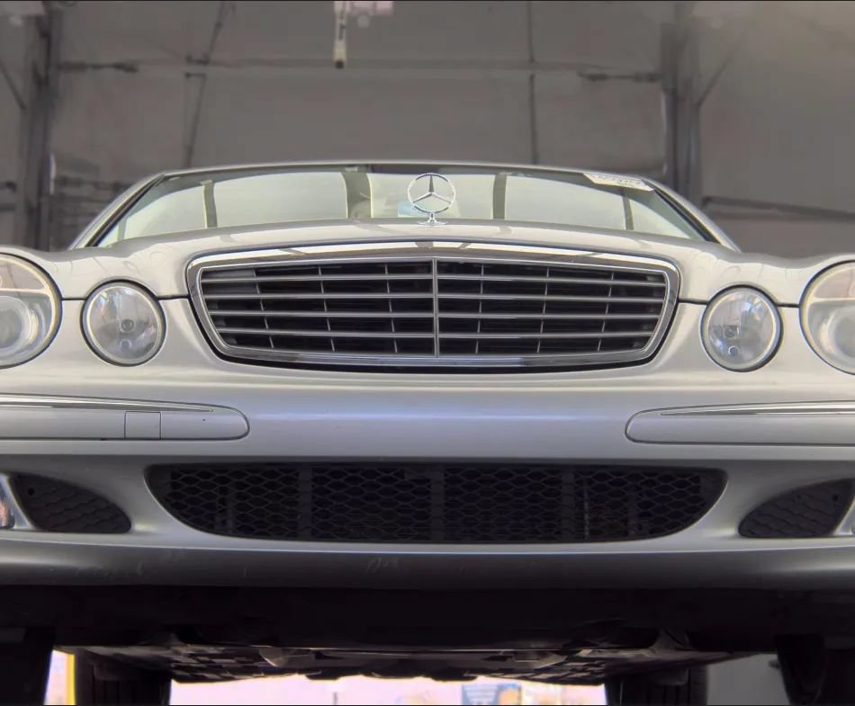 Used 2005 Mercedes-Benz E 320 Sedan w/ Sunroof Pkg image 3