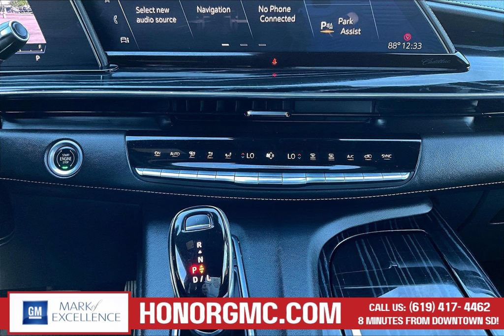 Used 2022 Cadillac Escalade ESV Sport w/ Touring Package AWD/4WD image 15