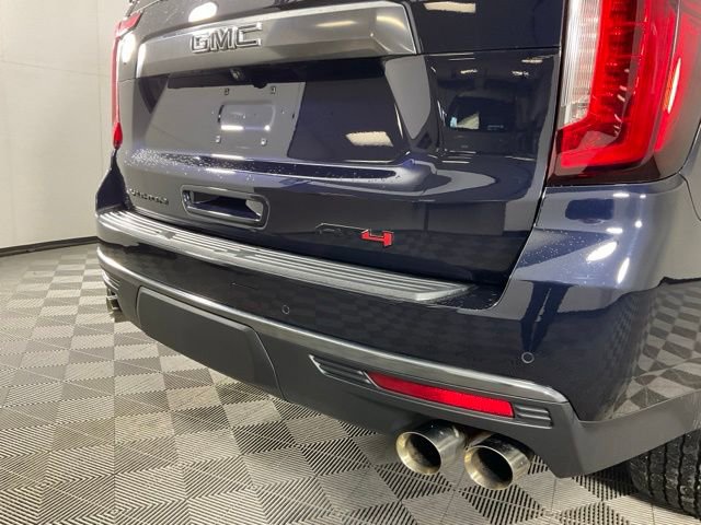 Used 2024 GMC Yukon AT4 w/ AT4 Premium Package image 9