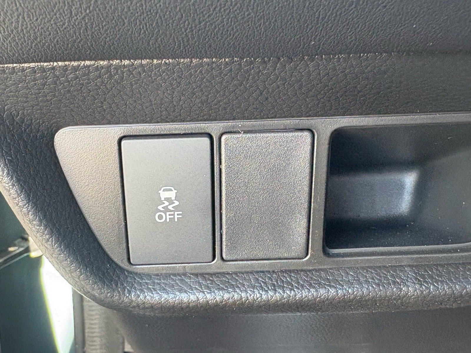 New 2026 Honda HR-V EX-L image 19