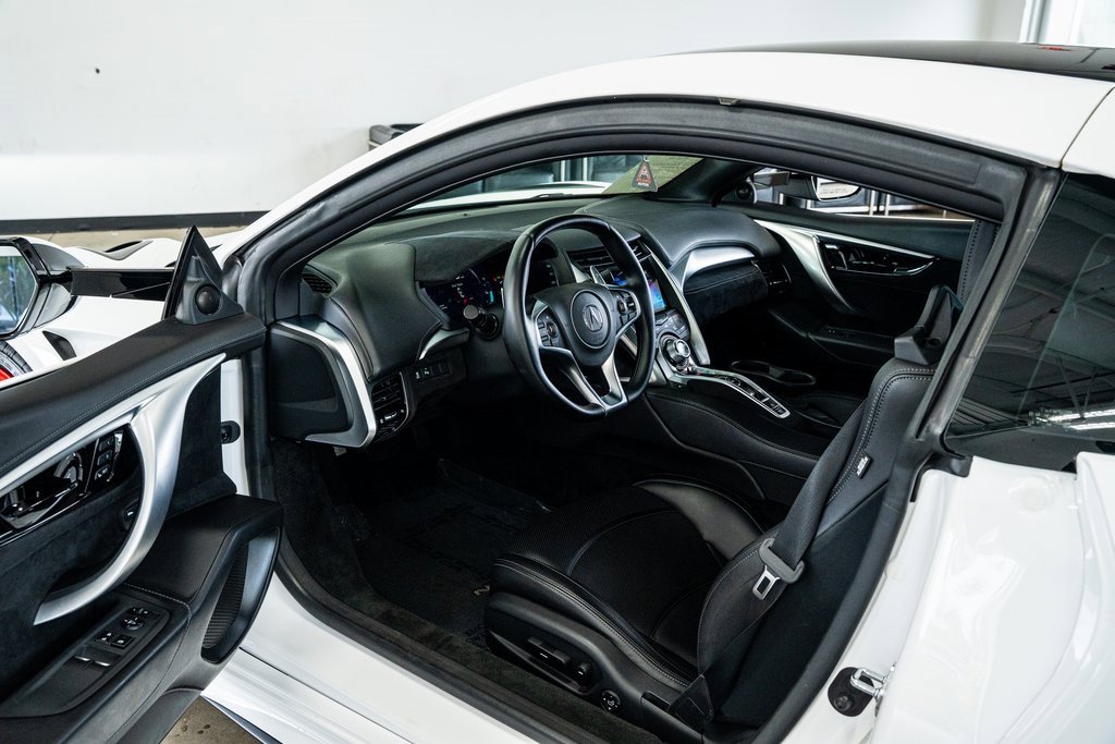 Used 2018 Acura NSX image 38
