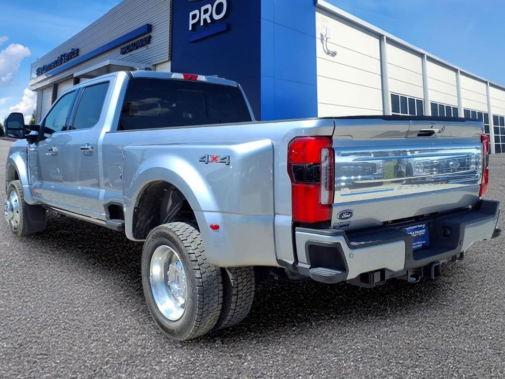 New 2024 Ford F450 Platinum AWD/4WD image 2