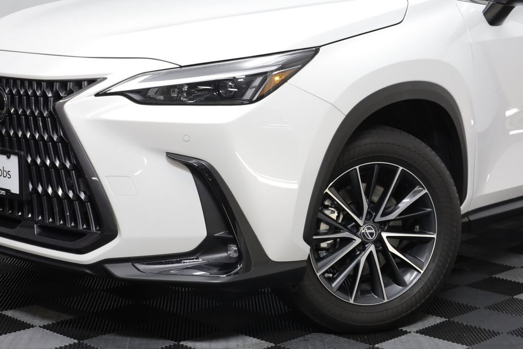 Used 2022 Lexus NX 250 AWD image 3
