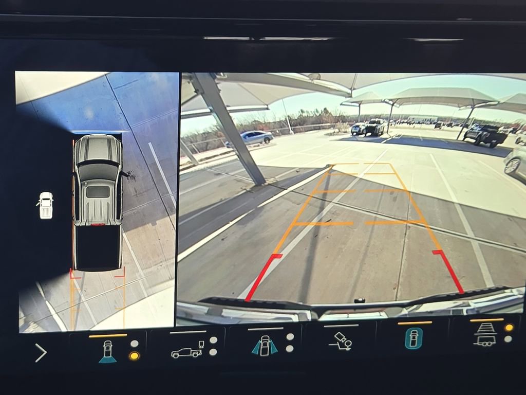 Used 2022 GMC Sierra 1500 AT4 w/ AT4 Premium Package image 19