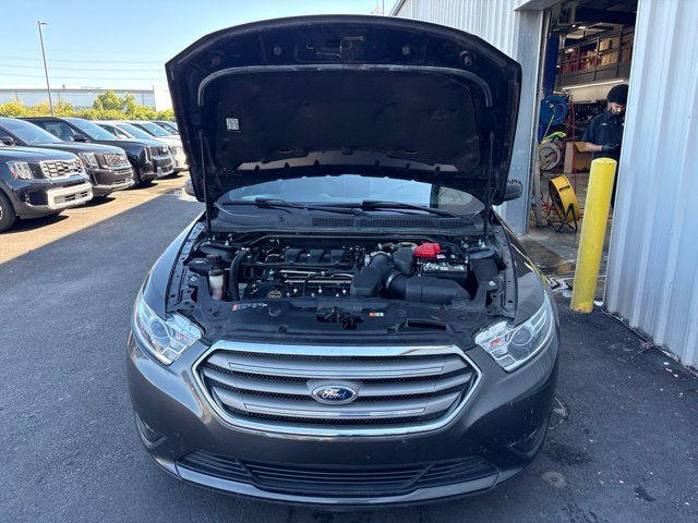 Used 2019 Ford Taurus SEL w/ Equipment Group 201A FWD image 31