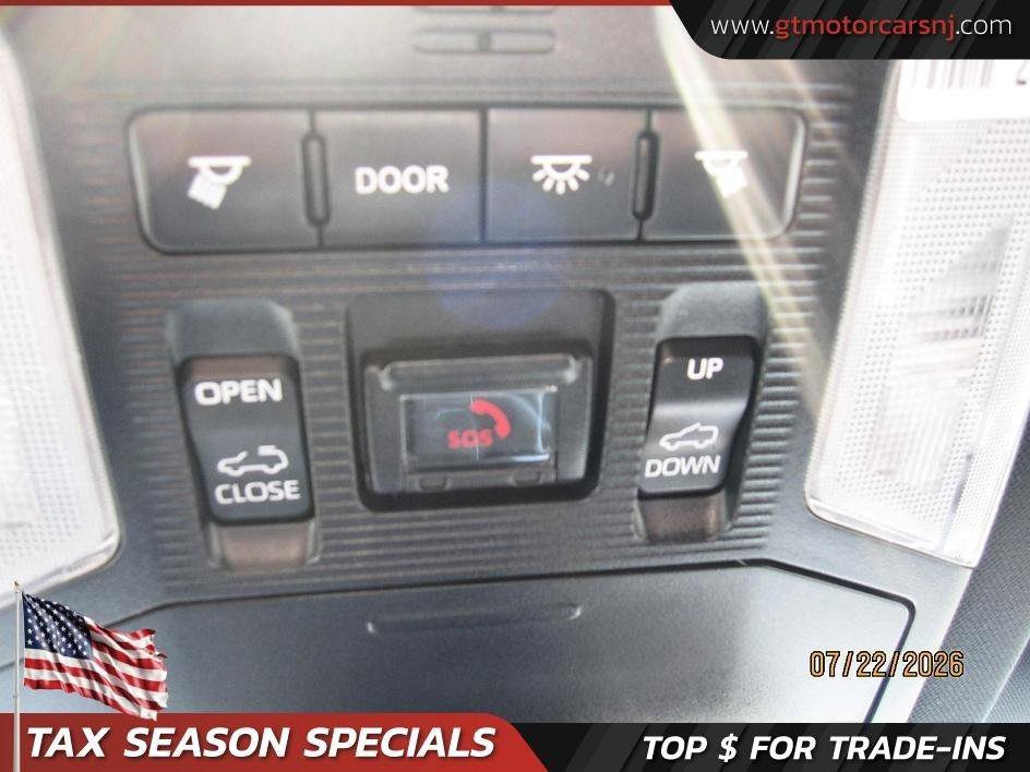 Used 2021 Toyota RAV4 XSE AWD/4WD image 35