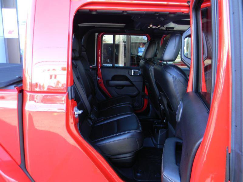 Used 2020 Jeep Gladiator Overland w/ Dual Top Group AWD/4WD image 14
