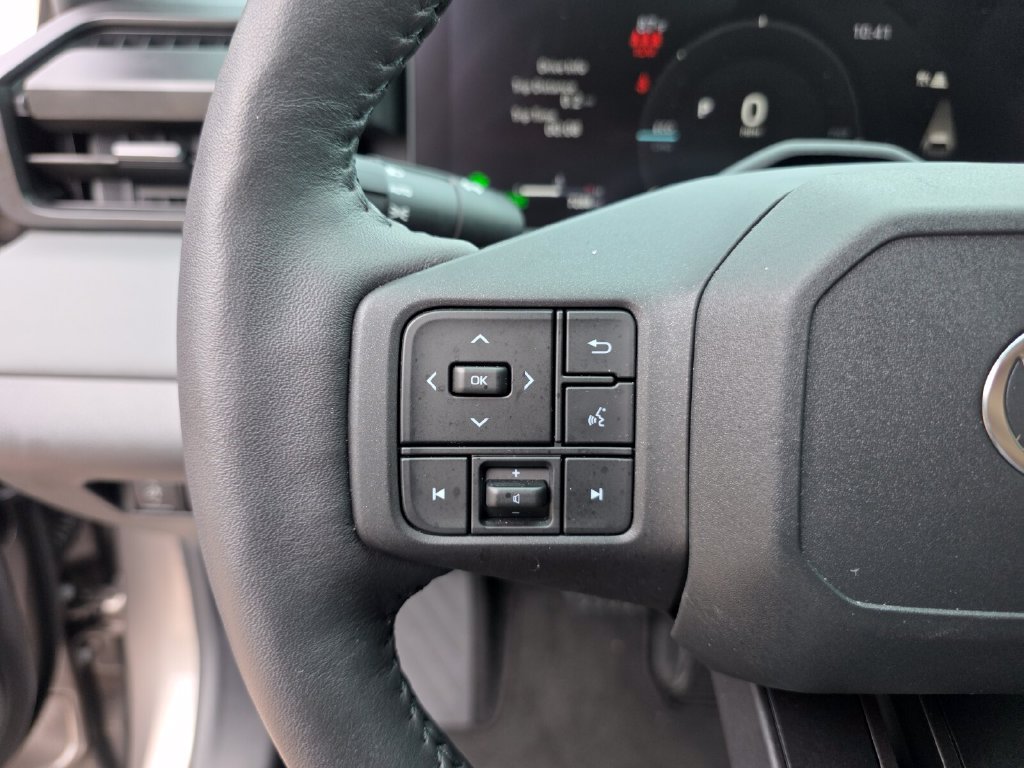 Certified 2026 Toyota RAV4 XSE w/ Panoramic Sun Roof Package AWD/4WD image 30