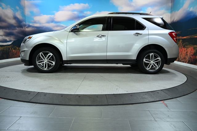 Used 2017 Chevrolet Equinox Premier w/ Enhanced Convenience Package image 4