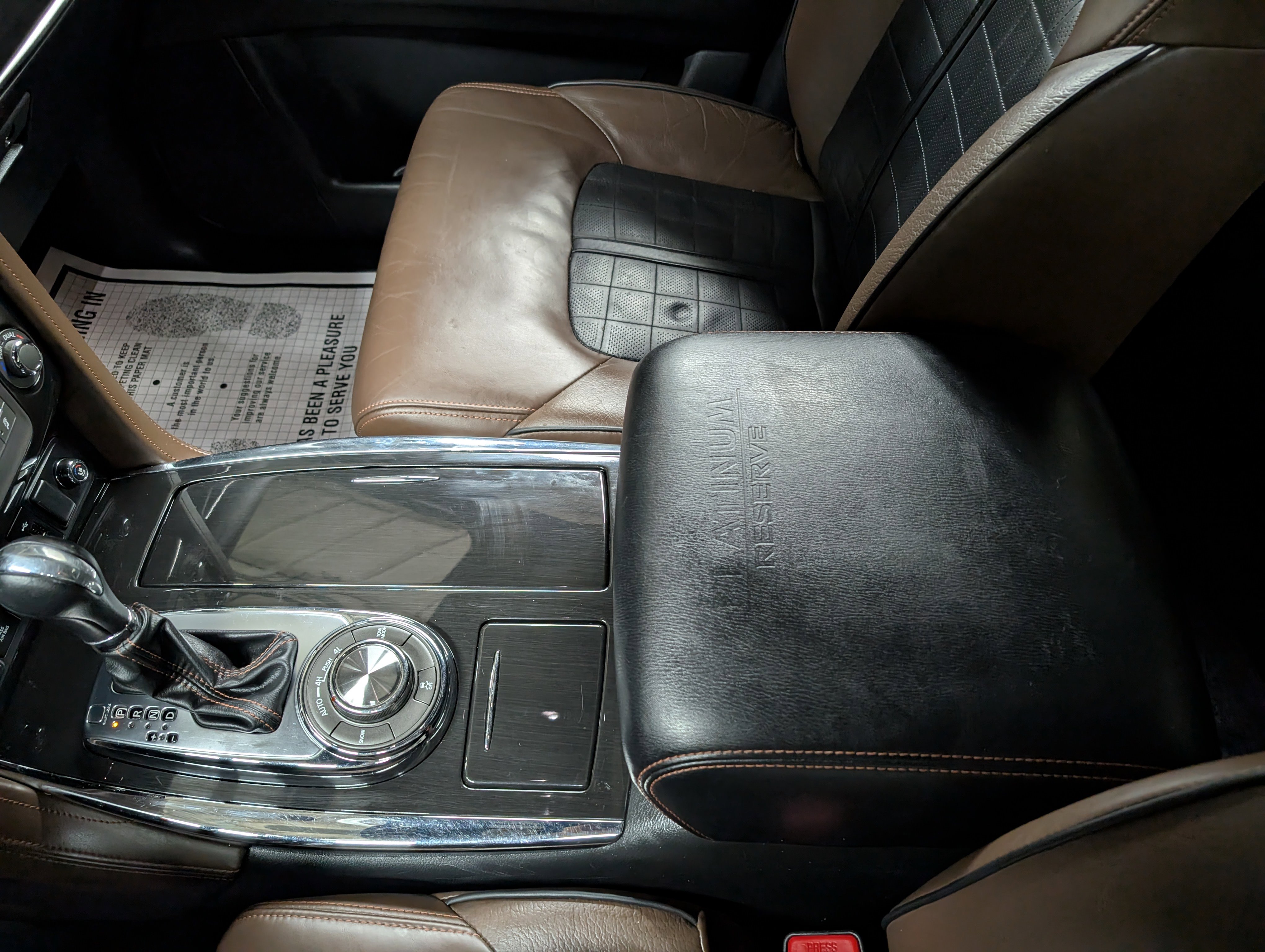 Used 2020 Nissan Armada Platinum image 18