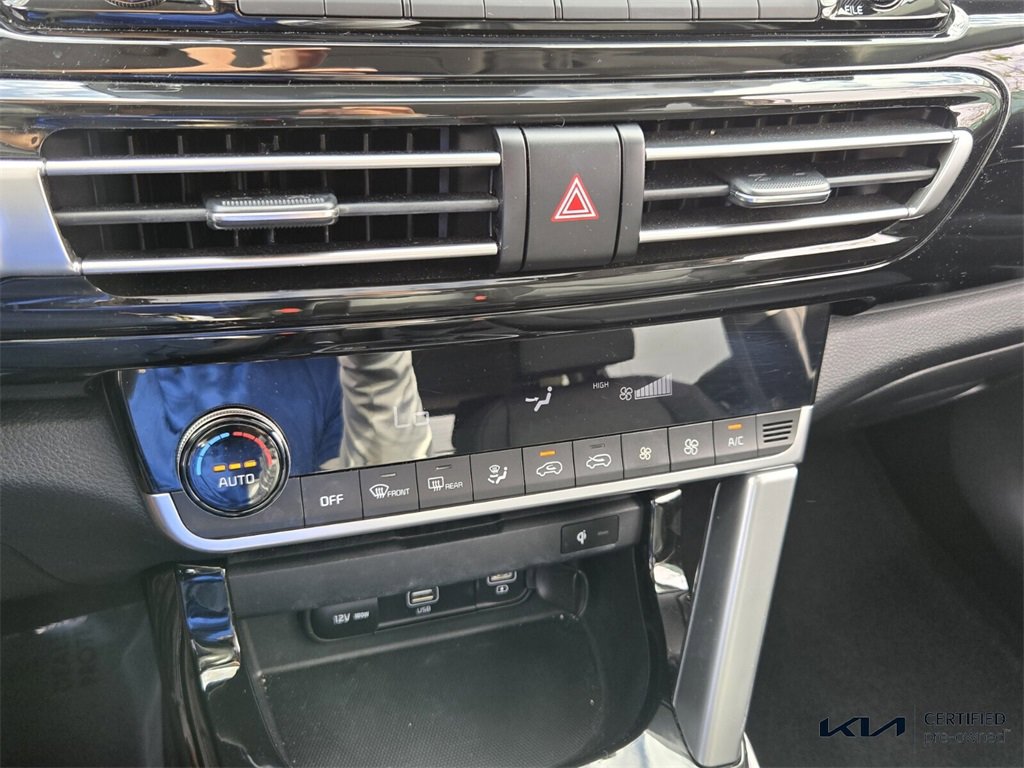 Certified 2023 Kia Seltos EX image 26