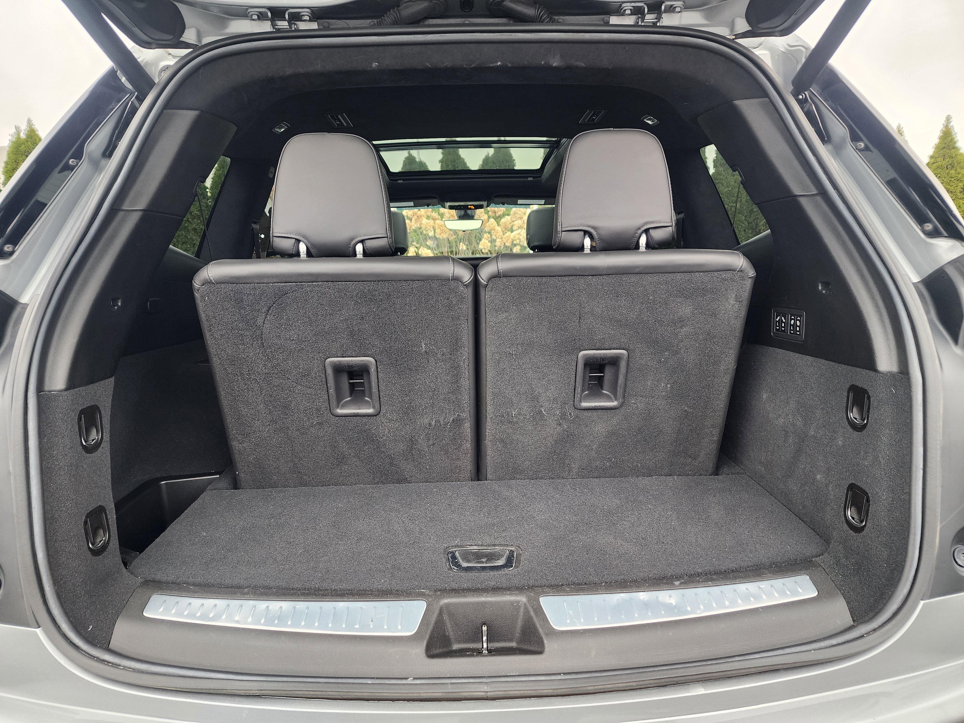 Used 2023 Cadillac XT6 Sport w/ Platinum Package image 15