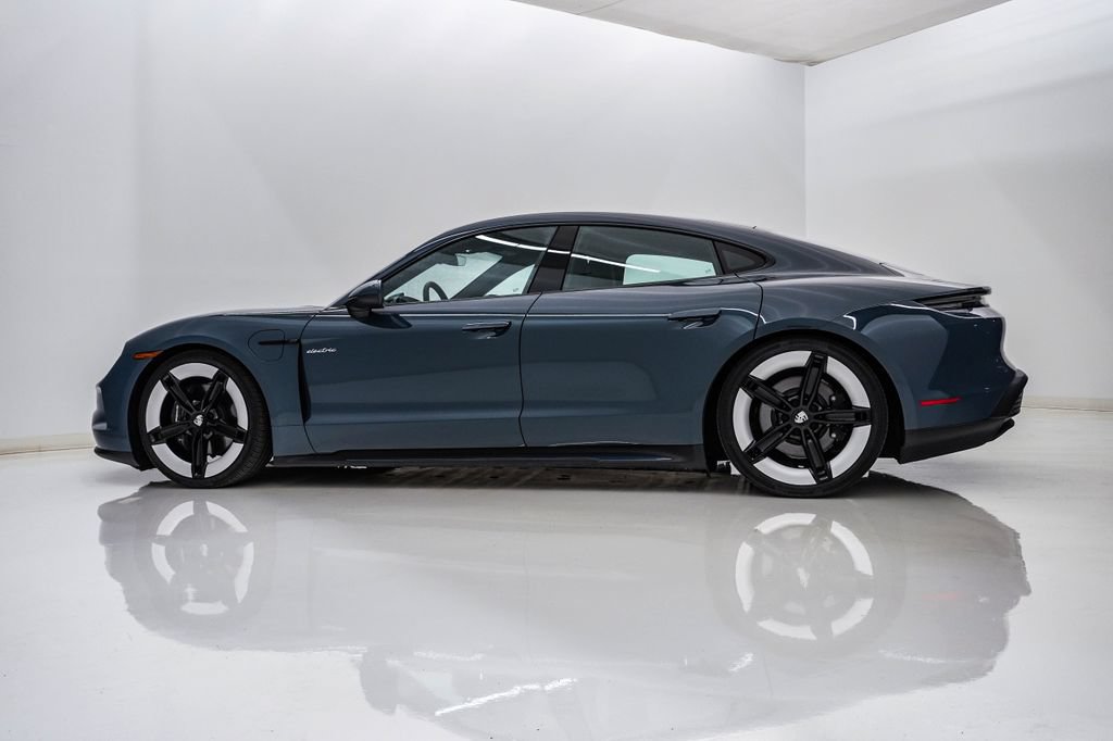 Certified 2025 Porsche Taycan AWD/4WD image 2